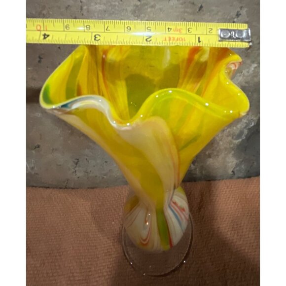VTG Hand Blown Swirled Art Glass Vase Yellow Orange Red & White 7" Murano Style - Picture 6 of 9